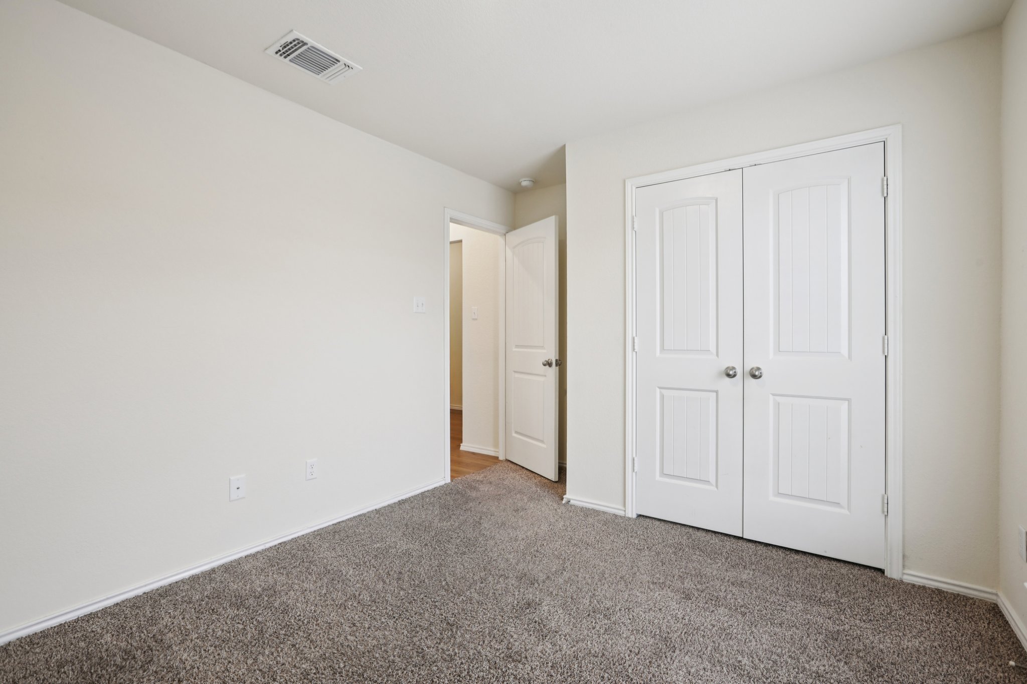 Break Ave-S0612-021.jpg