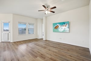 Break Ave-S0612-007.jpg