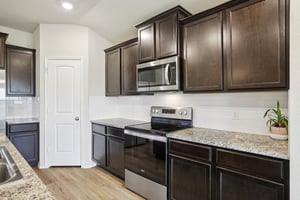 Break Ave-S0612-014.jpg