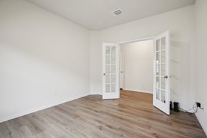 Break Ave-S0612-033.jpg