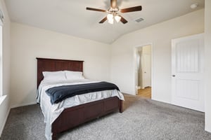 Break Ave-S0612-036.jpg