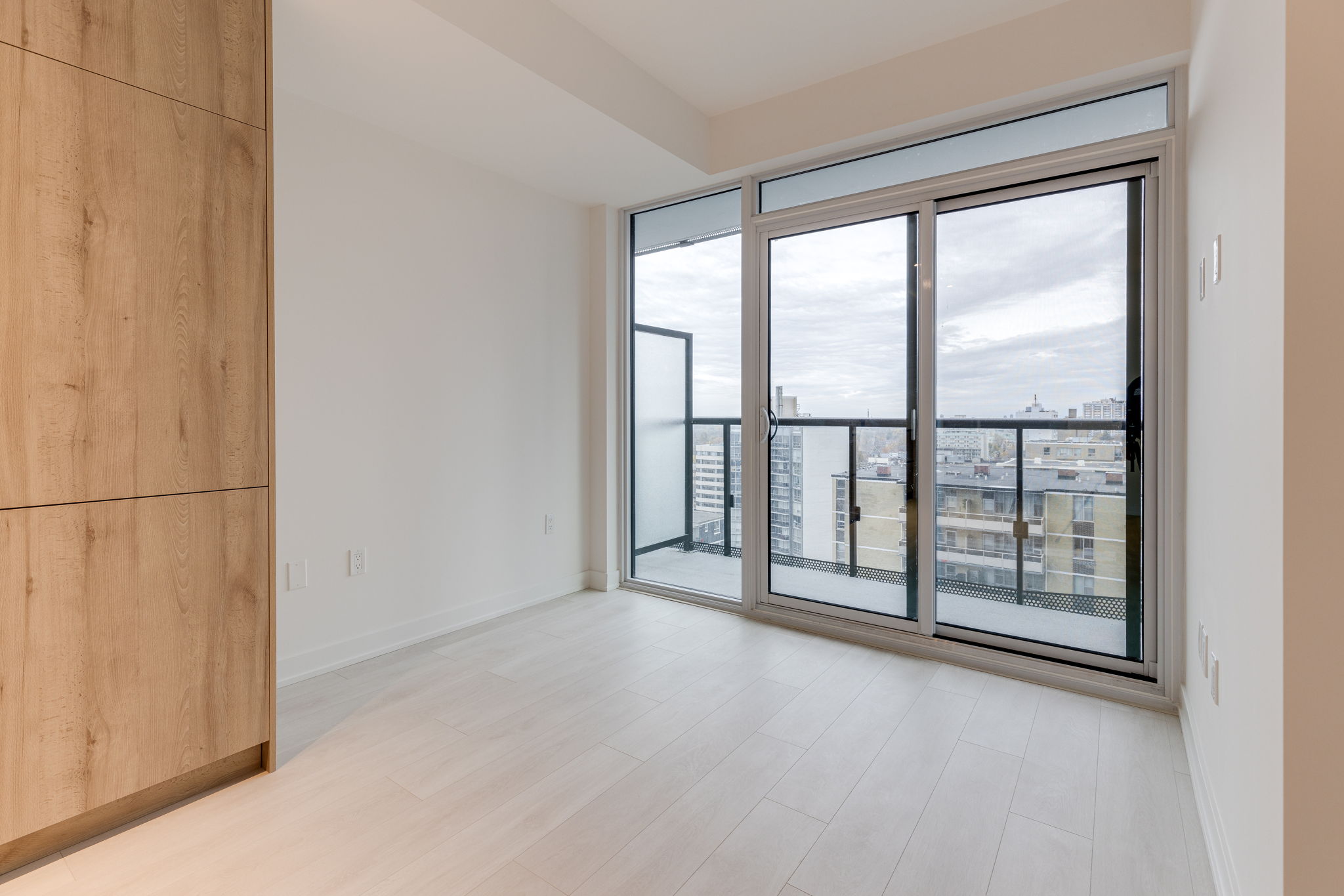 Toronto property showcase — delivered property photograph 7