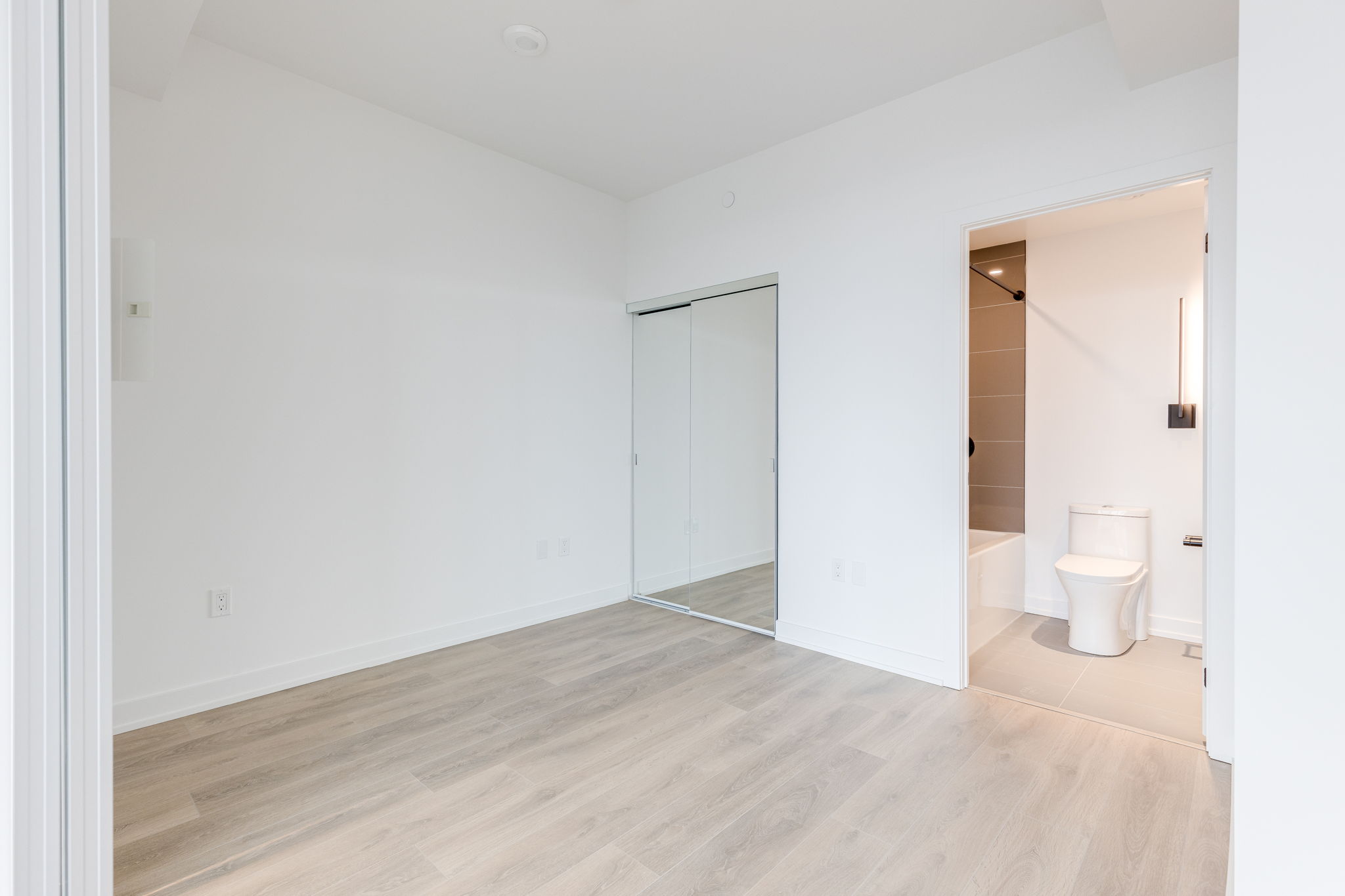 Toronto property showcase — delivered property photograph 13