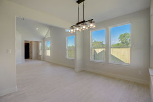 Breakfast / Living Area