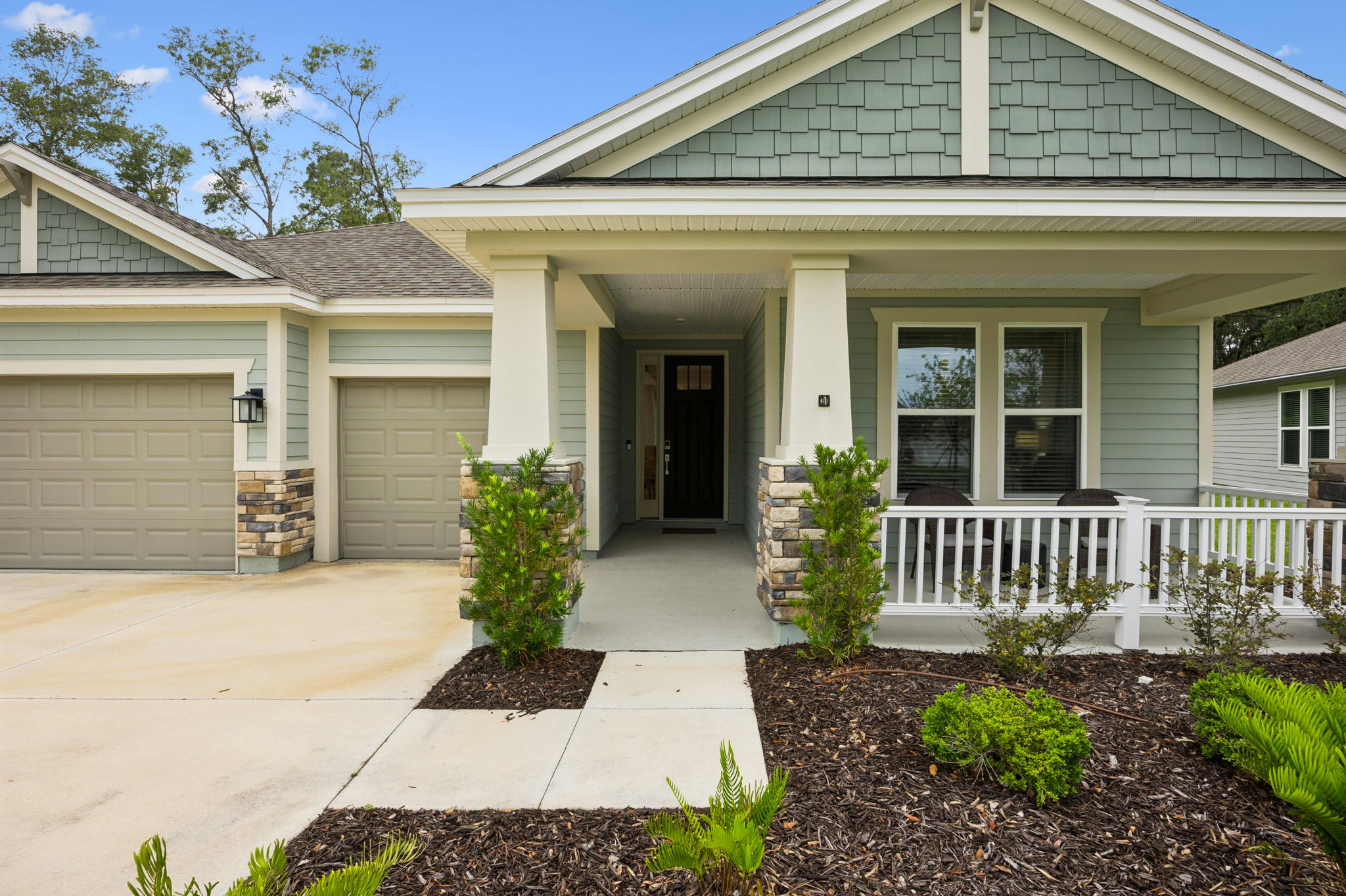 Front Entry Detail