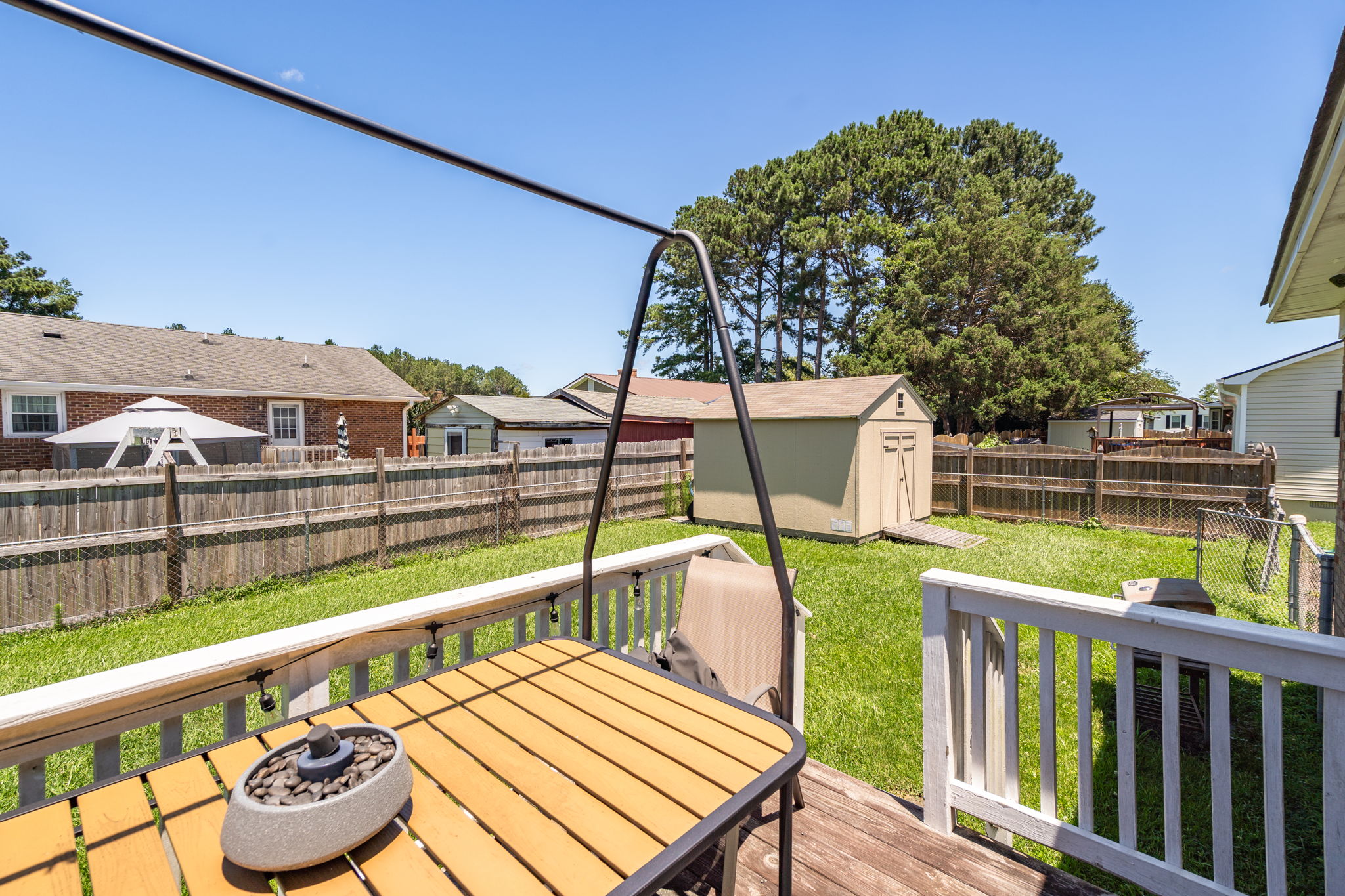 117 James Dr-25