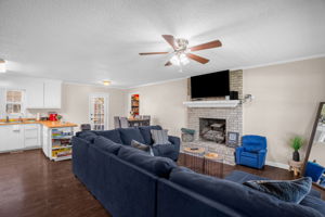 117 James Dr-5