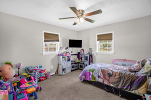117 James Dr-22