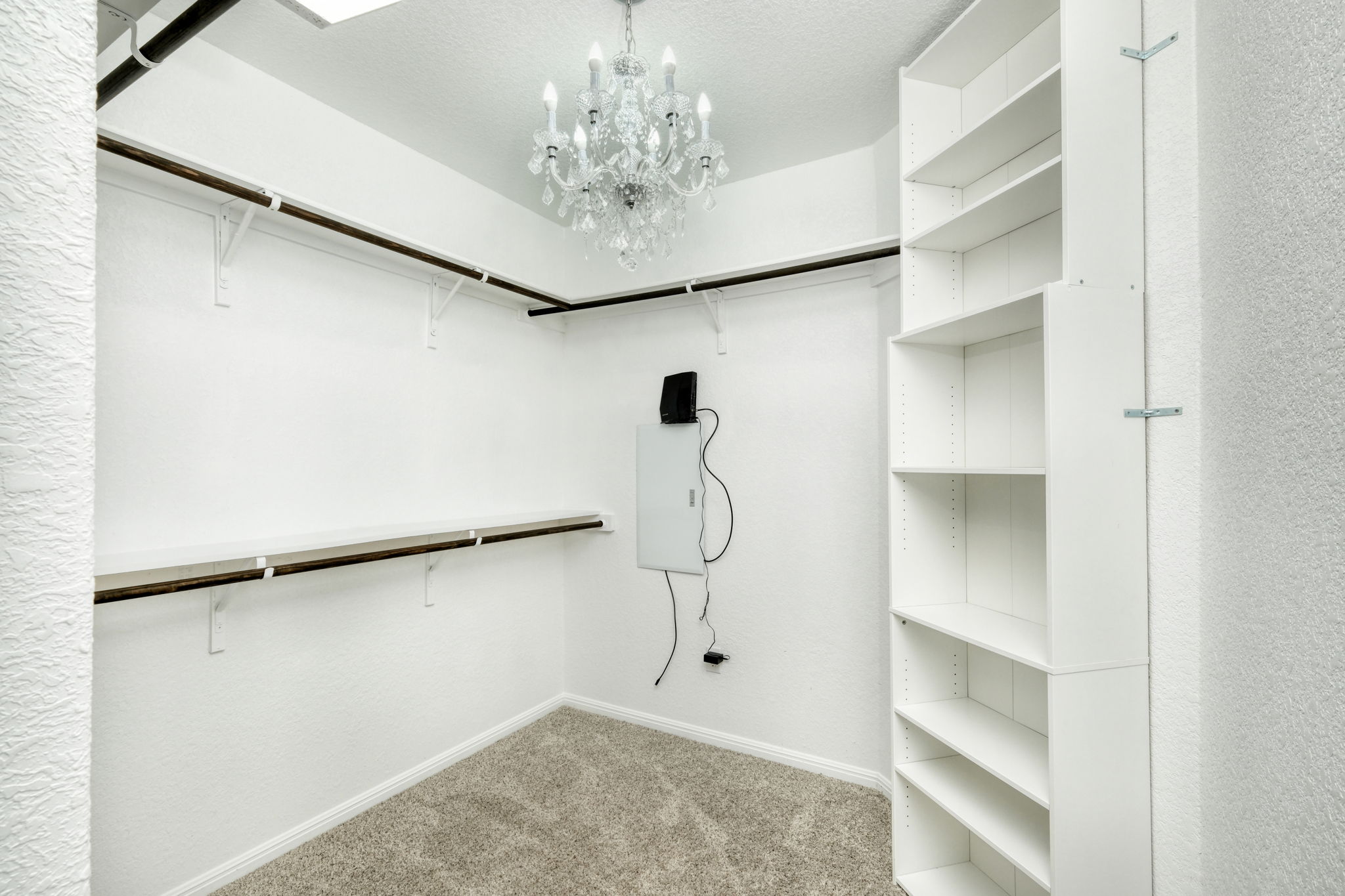 Primary Bedroom Closet