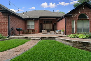  Photo 44