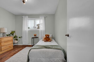  Photo 36