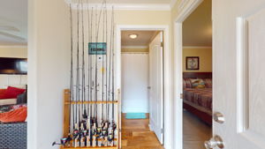 Foyer/ Front Entryway