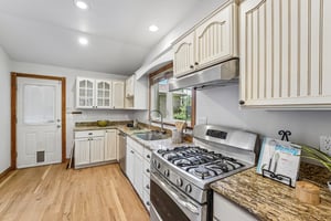 Magnolia St-S1706-017.jpg