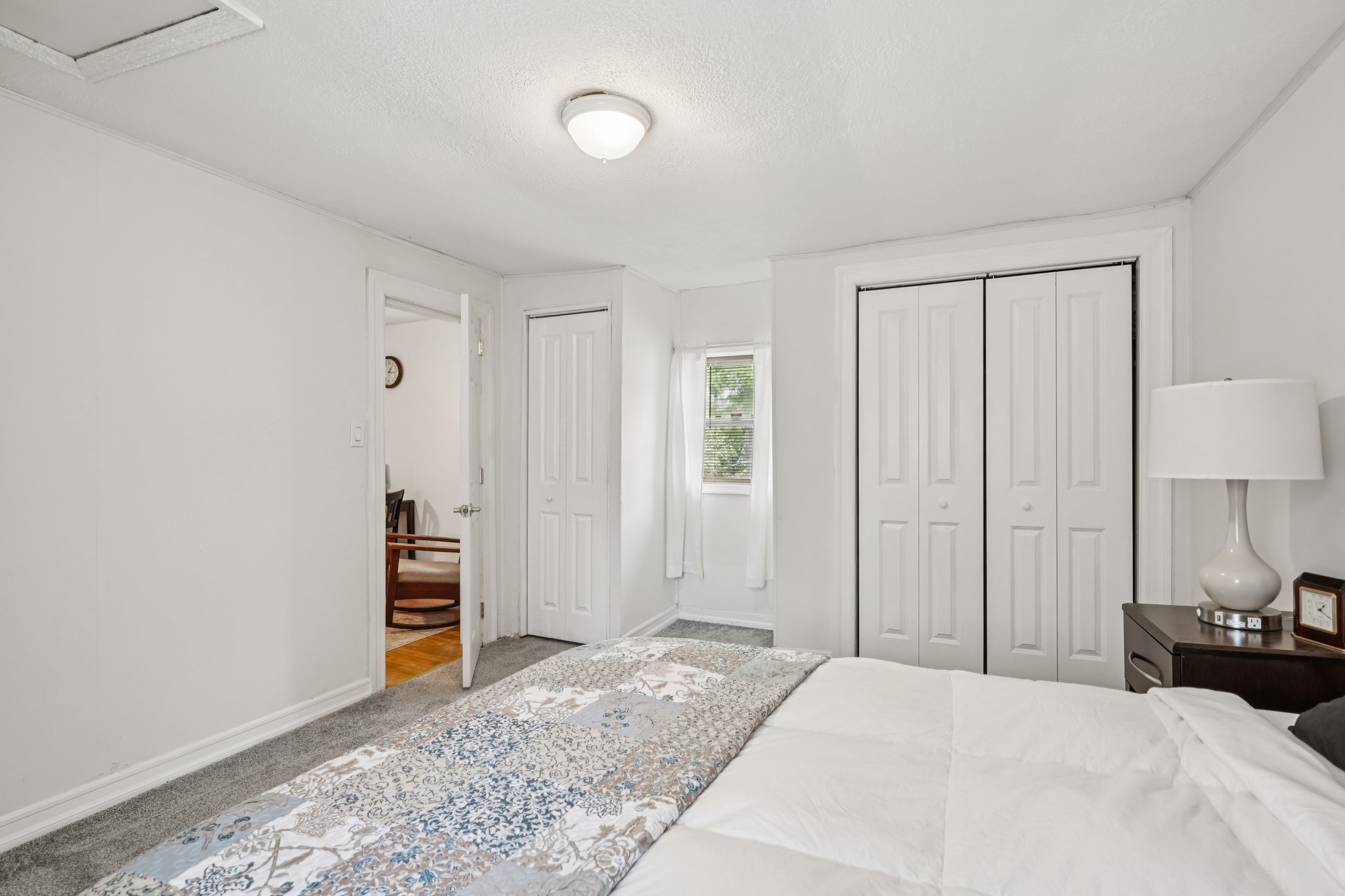 Manitee Ave-S1408-033.jpg