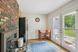 Manitee Ave-S1408-014.jpg
