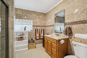 Manitee Ave-S1408-029.jpg
