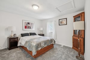 Manitee Ave-S1408-032.jpg