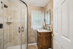 Manitee Ave-S1408-039.jpg