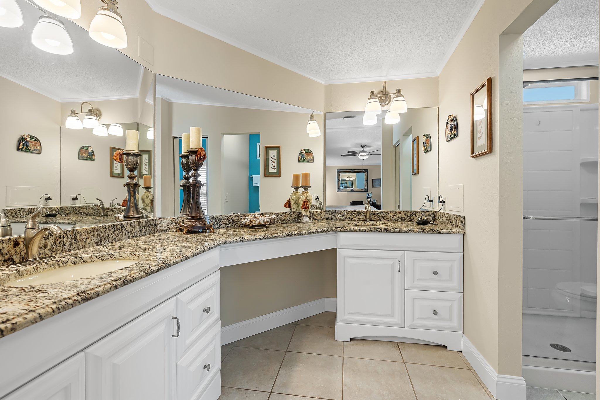 Primary Bathroom.jpg