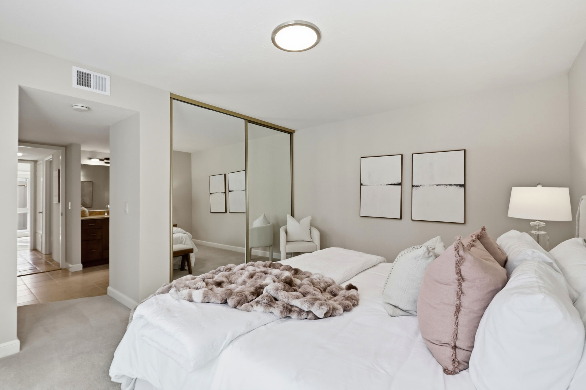 025_F8_117 Milmar Way