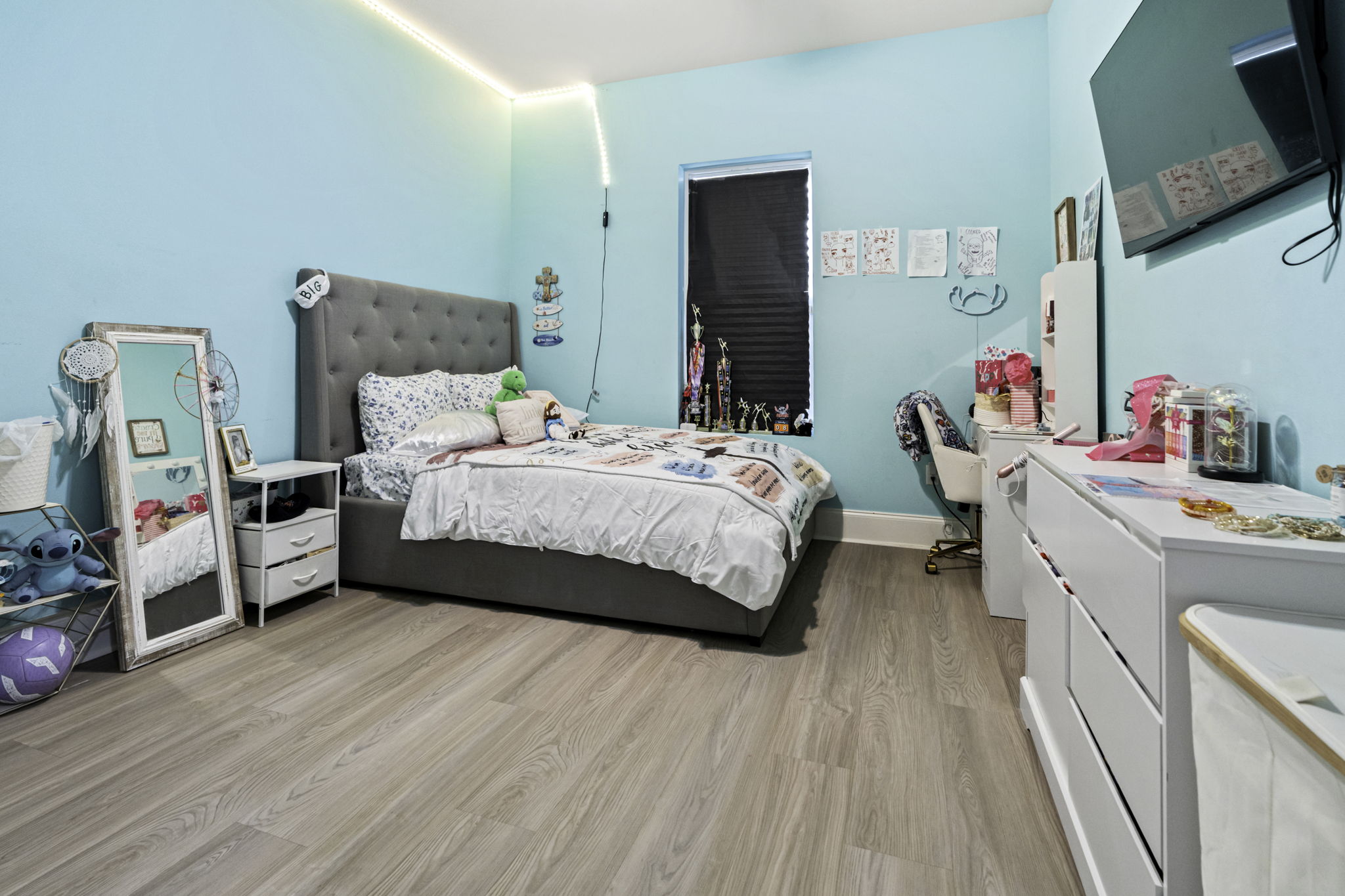  Photo 16
