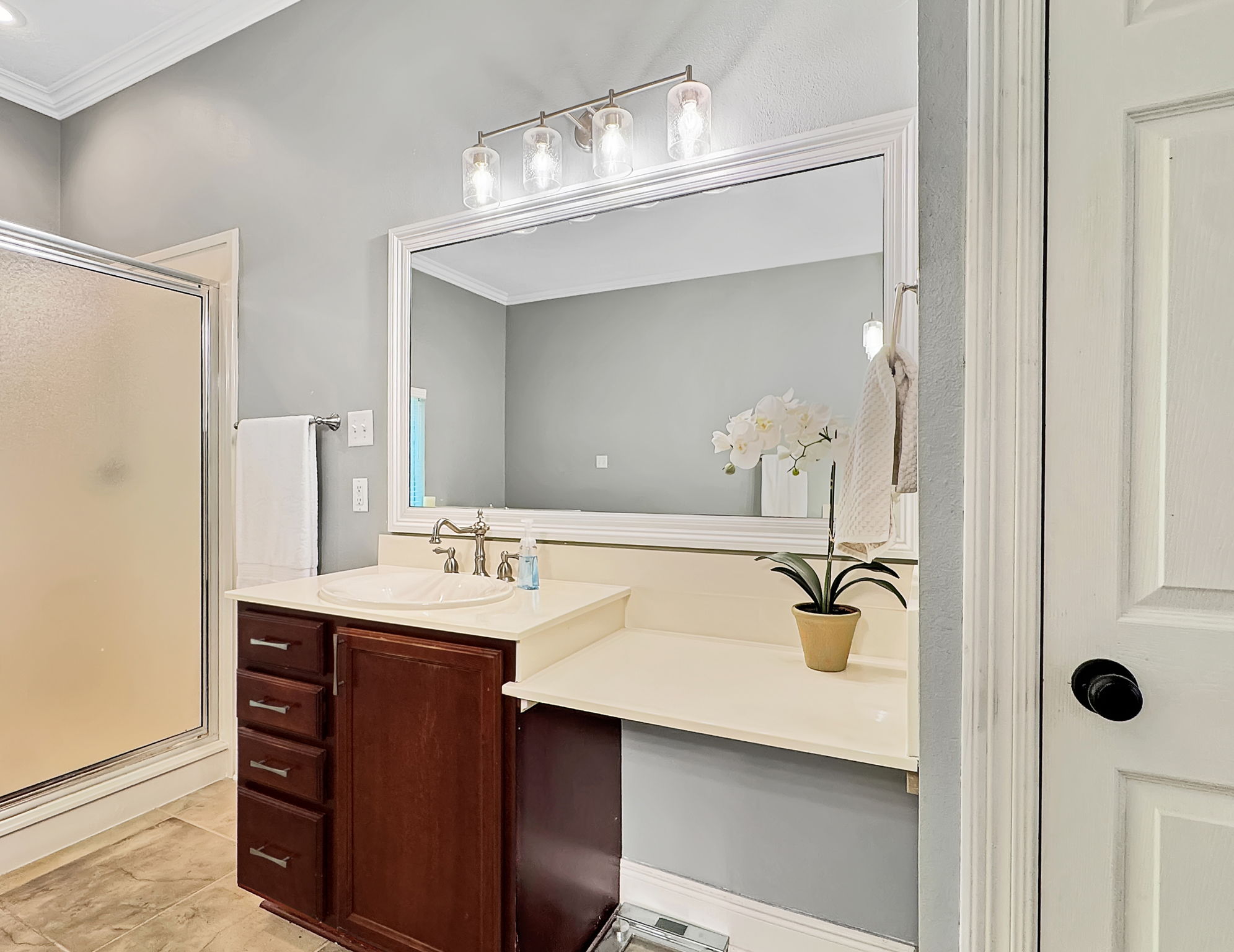 Primary Bath - Vanity