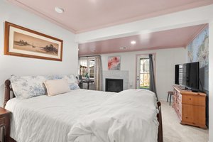 33. 117 Pontiac Way.jpg