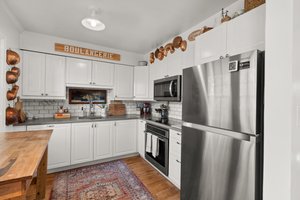 15. 117 Pontiac Way.jpg