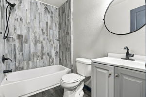  Photo 23