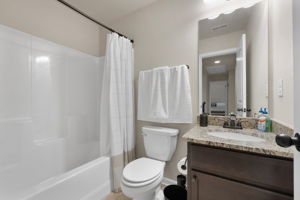  Photo 46