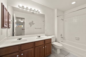  Photo 23
