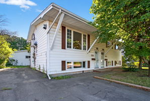  Photo 0