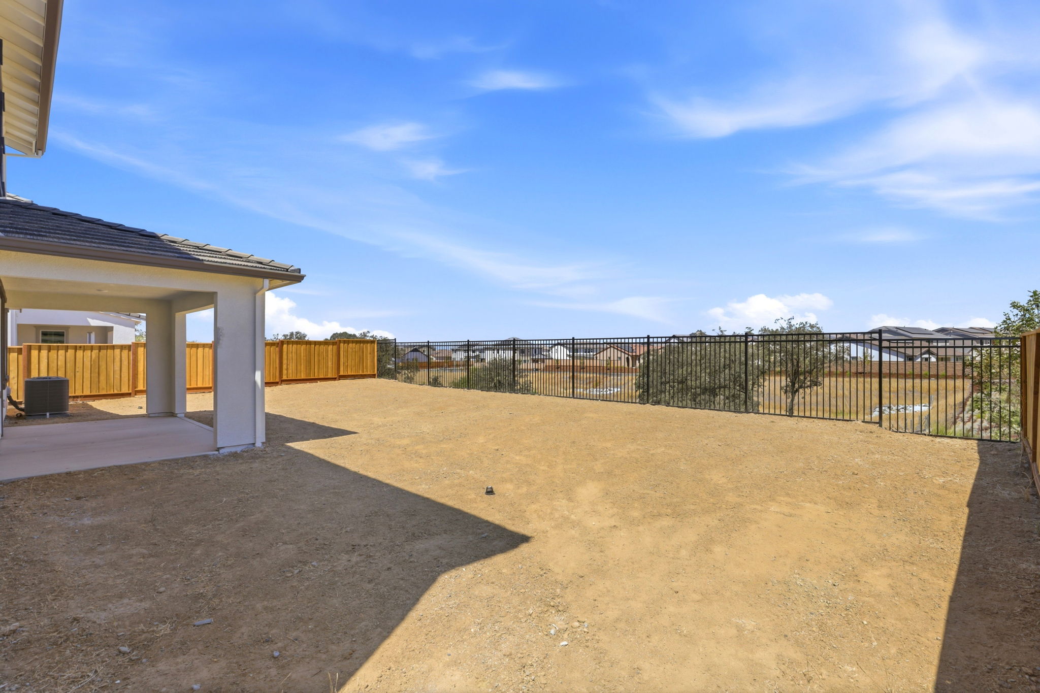 048_F8_1170 Basecamp Dr