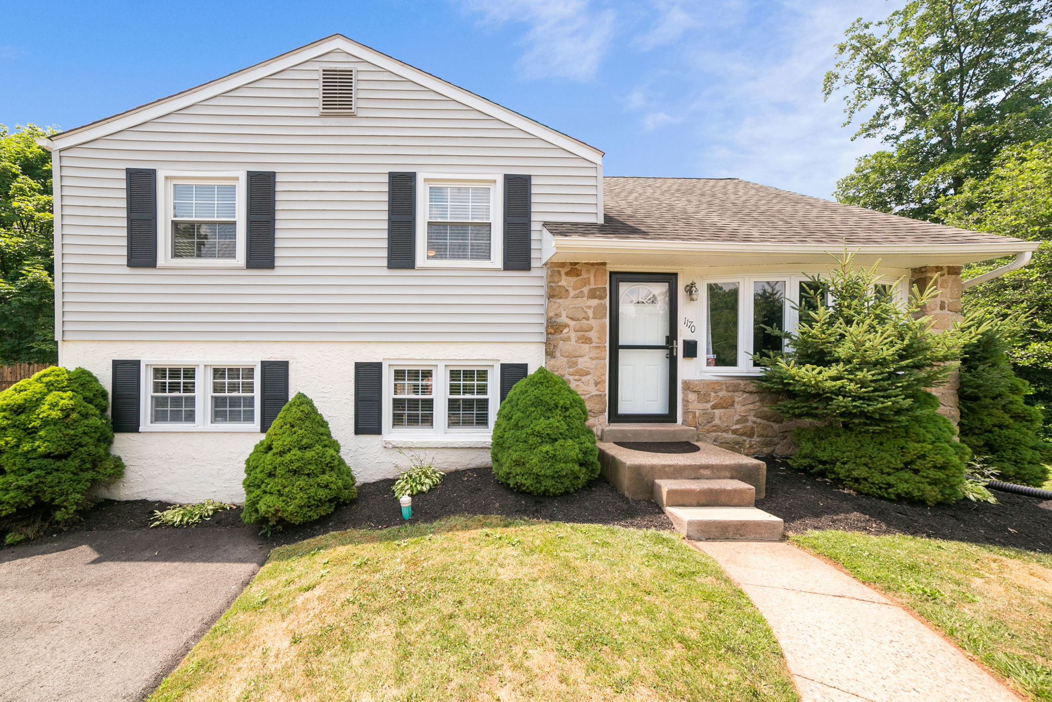  1170 Nash Ave, Lansdale, PA 19446, US