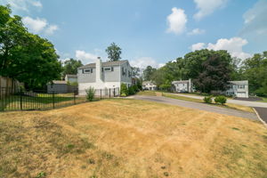  1170 Nash Ave, Lansdale, PA 19446, US Photo 2
