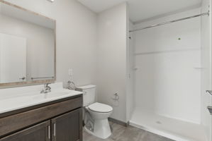  Photo 46