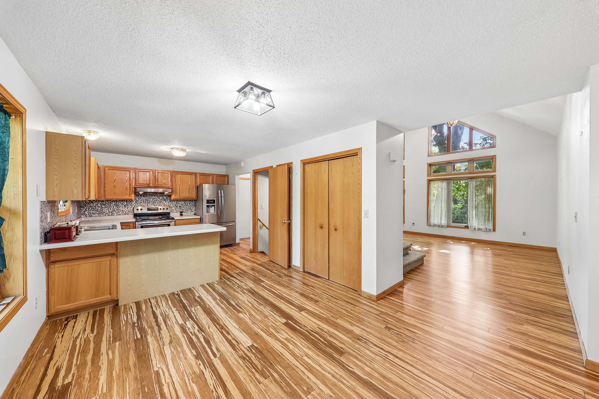 11706 Walshville Trail-S2908-017.jpg