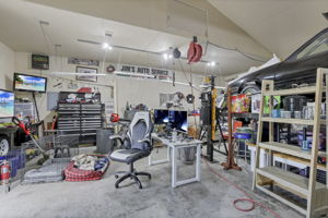  Photo 47