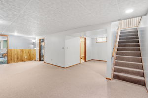  Photo 49