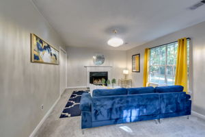 1171 W Shore Dr, Riverdale, GA 30296, USA Photo 15