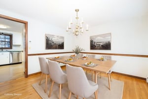 1T5A9515-Edit virtually staged.jpeg