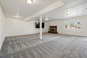  Photo 34