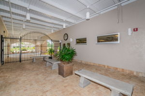 7-Clubhouse Breezeway