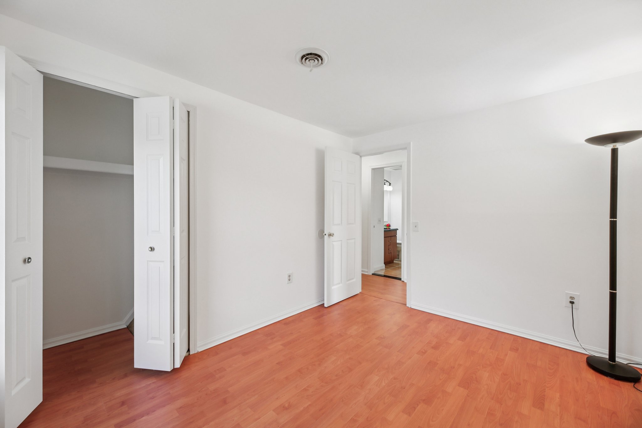 Basswood Dr-S2309-024.jpg
