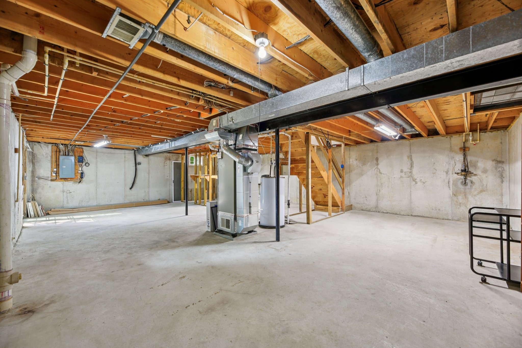 Basswood Dr-S2309-032.jpg