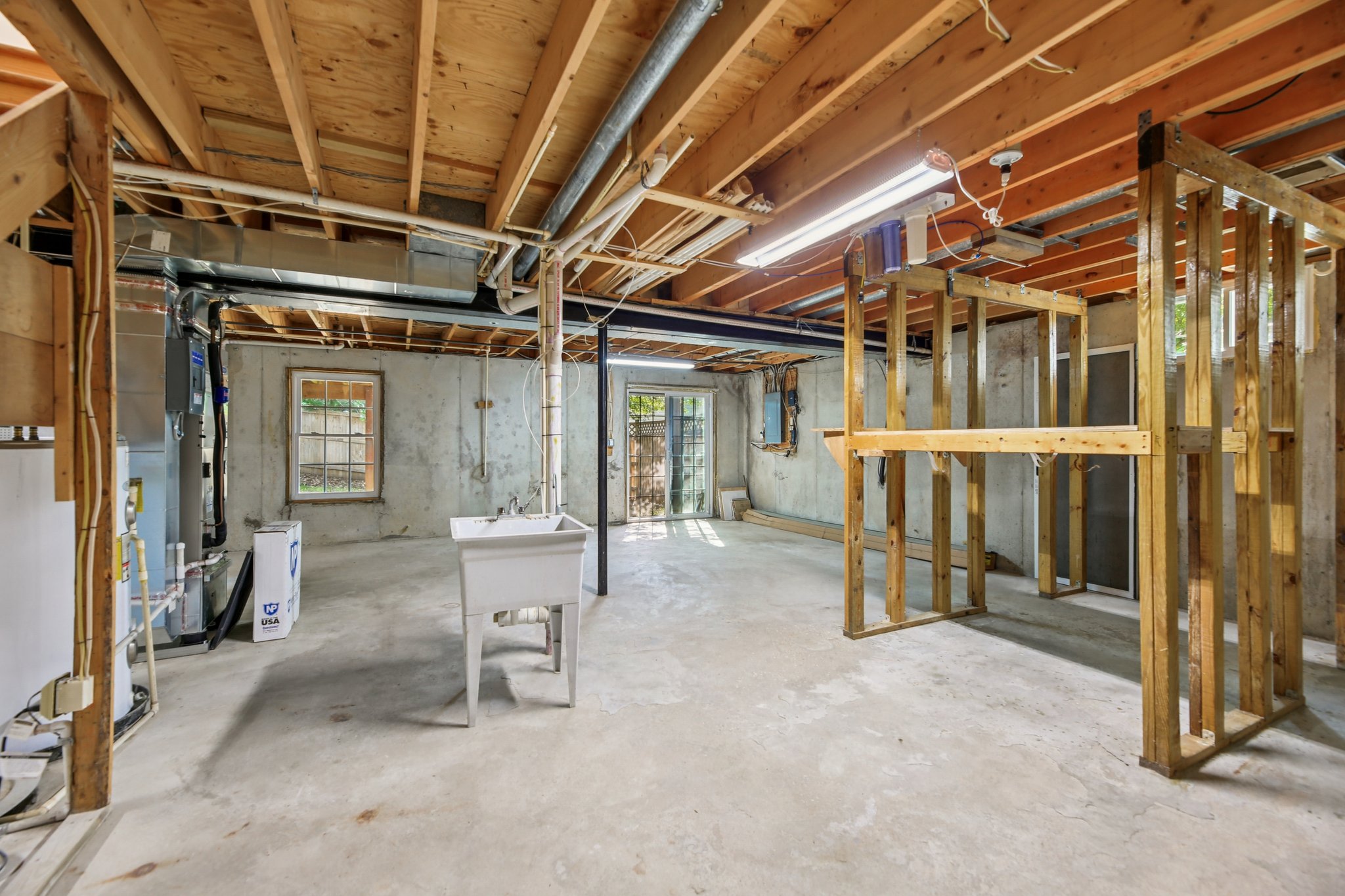 Basswood Dr-S2309-034.jpg