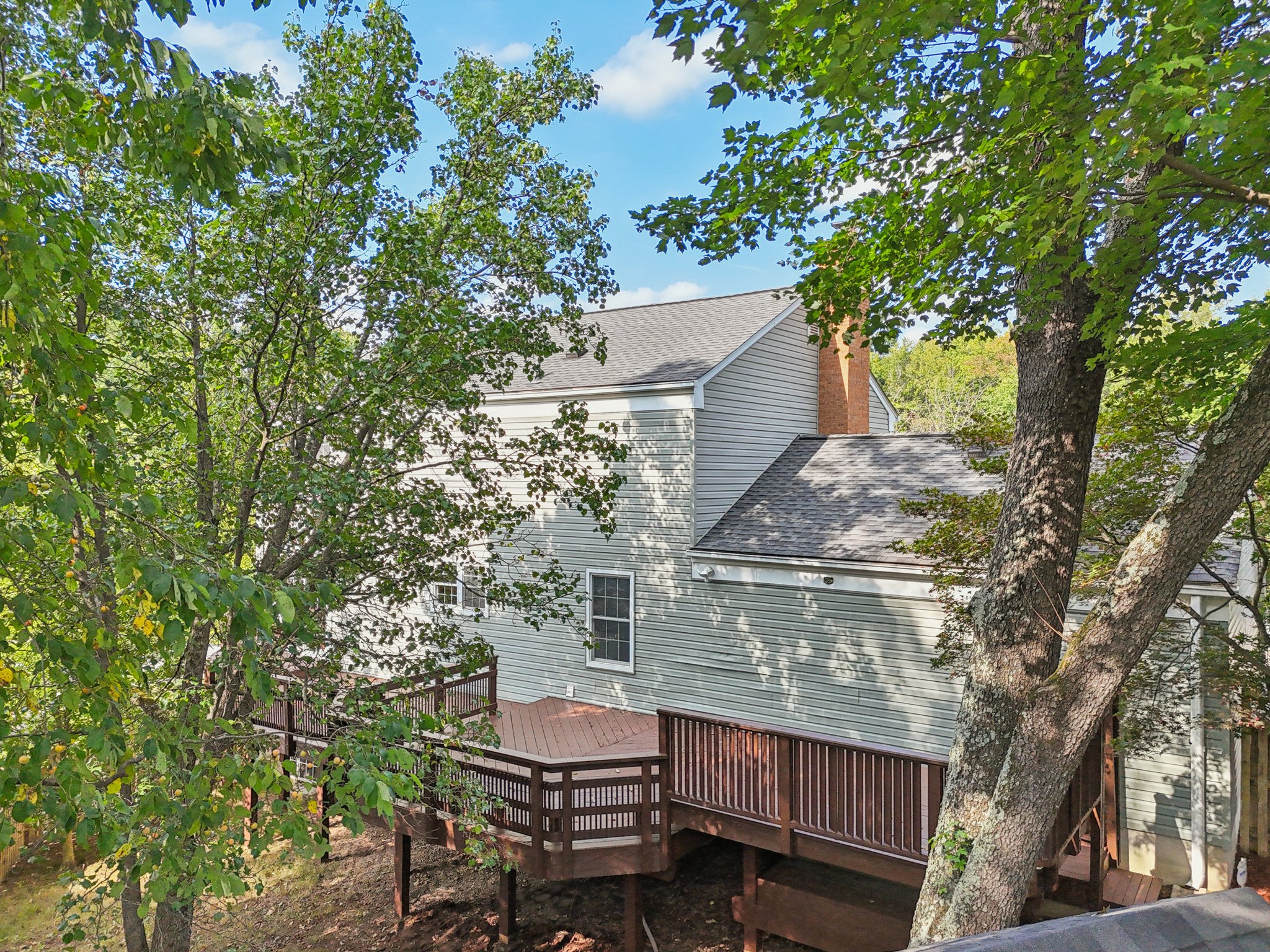Basswood Dr-S2309-056.jpg