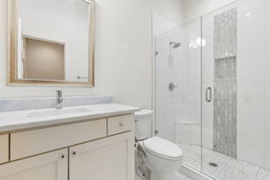 11718Jamestown_011