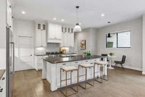 11718Jamestown_019