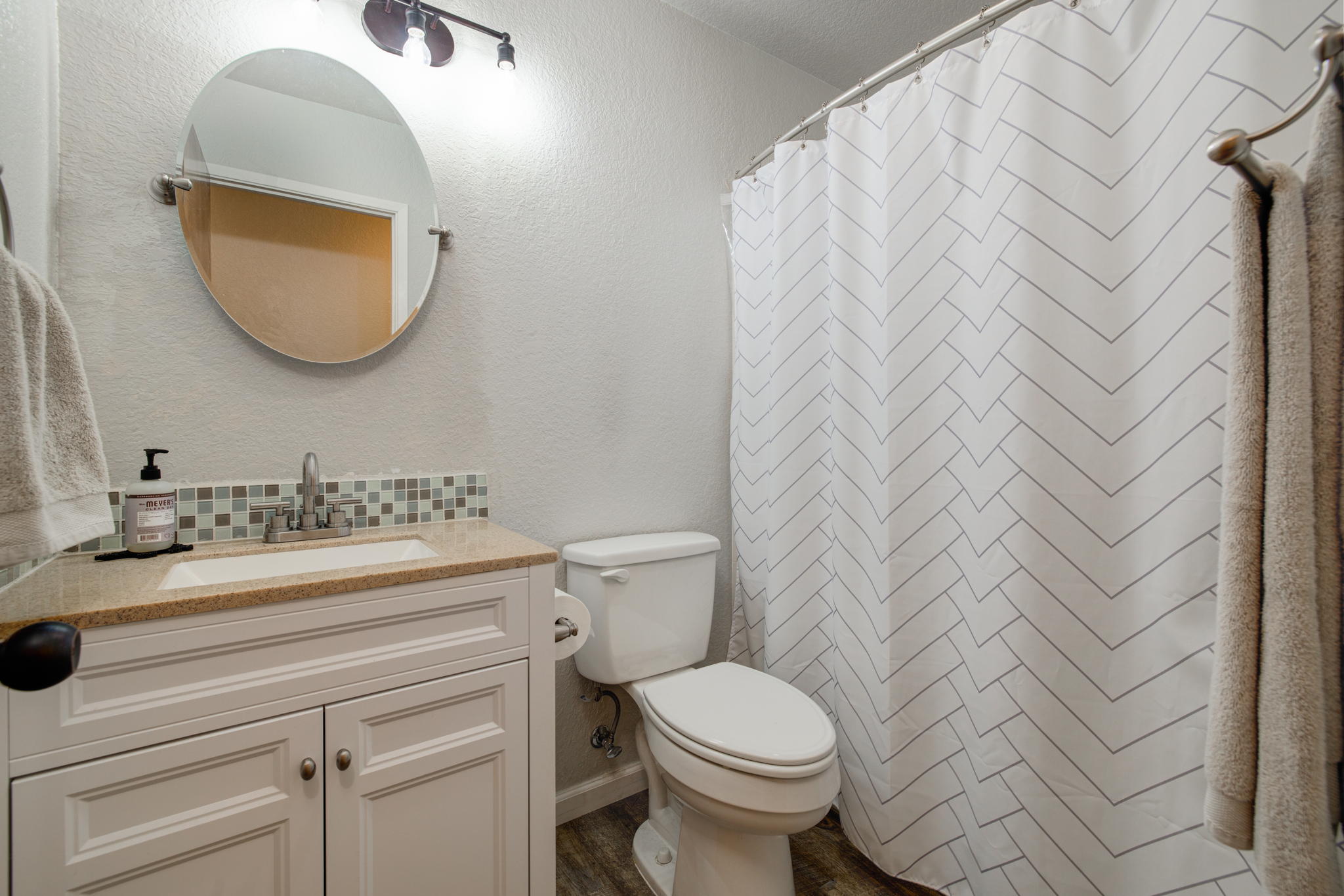 1172 Spruce Tree Cir, Sacramento, CA 95831, USA Photo 23